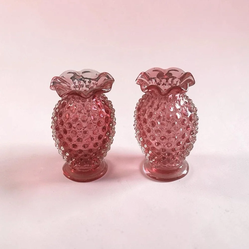 Vintage Fenton Cranberry Opalescent Hobnail Ruffled Mini Bud Vase pair 4